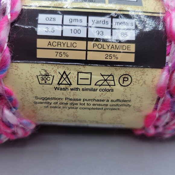 Cheerful Purl Essence Bulky Yarn Cheerful Pink Acrylic Polyamide Blend - Picture 5 of 8